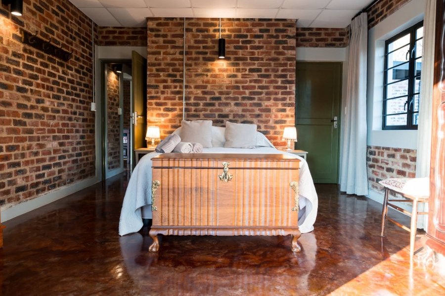 8 Bedroom Property for Sale in Parys Free State